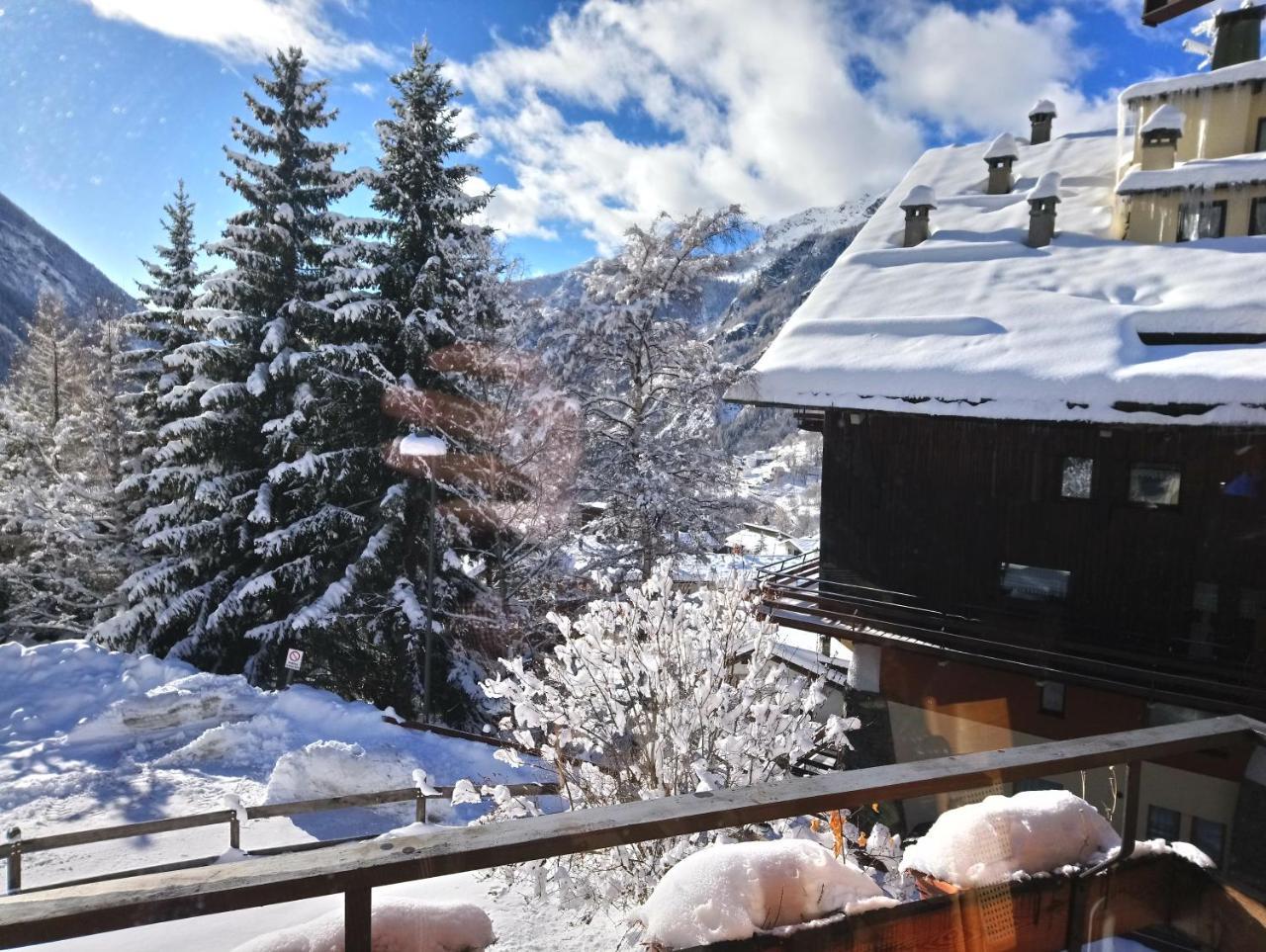 Cervinia-Valt Sport & Relax House Valtournenche Exterior foto